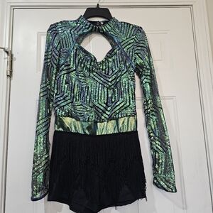 Dancer And Skater Costume Size XS With One Flaw The Sequince Like Messy As Seen